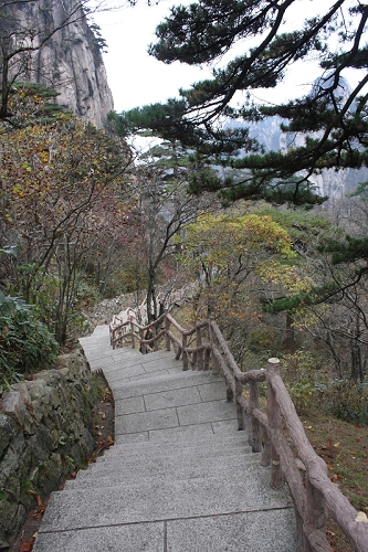 带四岁孩子爬黄山，一天行程23