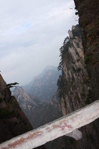 带四岁孩子爬黄山，一天行程22