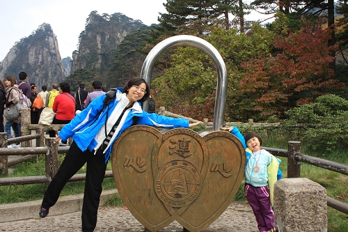 带四岁孩子爬黄山，一天行程12