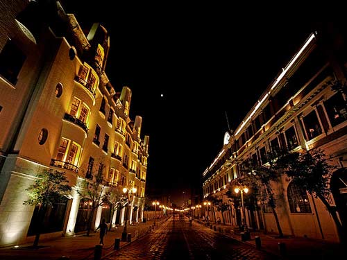 漫步天津华尔街(组图)5