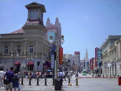 国内最长的商业步行街：天津金街2