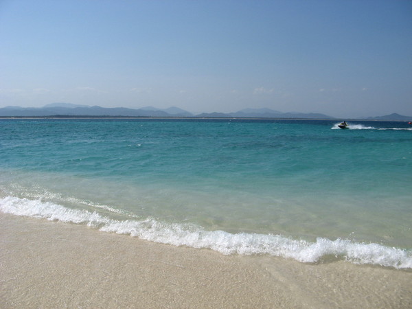 去马尔代夫不如走中国三亚10