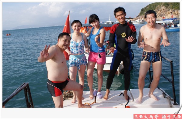 三亚情人湾 小马哥和吴雨熙去航海！1