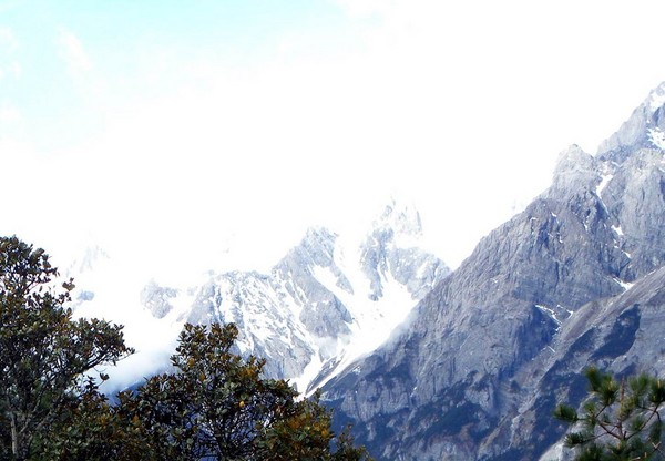 一个80的北京大爷拍的丽江片片，，真是不错！50