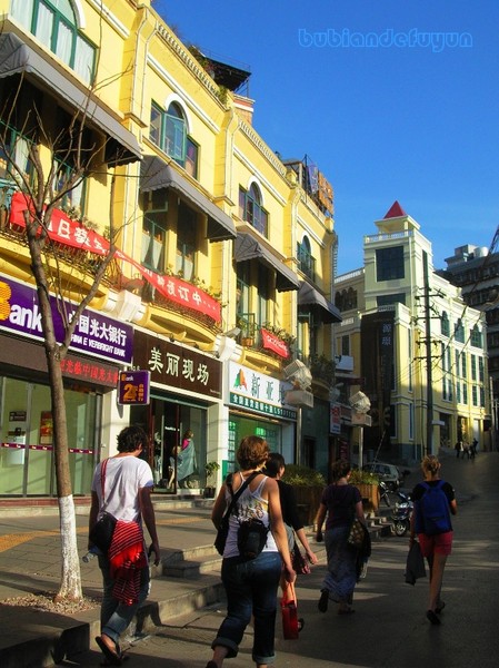 【彩云追梦】（23）在昆明，捕捉春城兼容并蓄的影子1