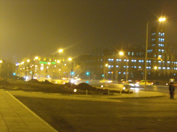 大连市政府广场夜景2