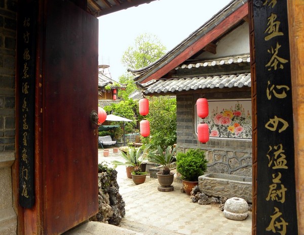 一个80的北京大爷拍的丽江片片，，真是不错！73