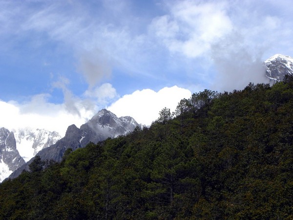 一个80的北京大爷拍的丽江片片，，真是不错！44