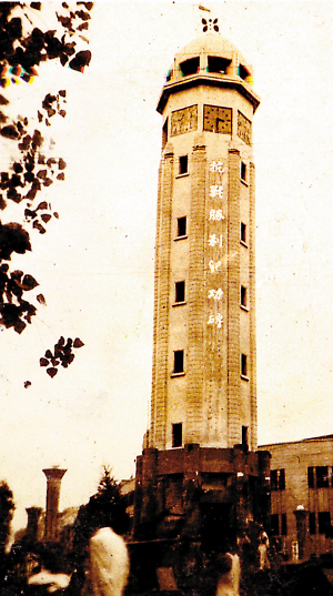 重庆解放碑的黄昏时分3