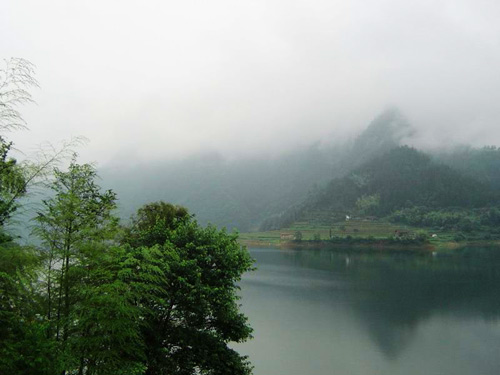 民族风情的盛宴——黔江旅游(图)1