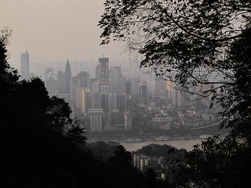 今天是重庆解放60周年纪念日1