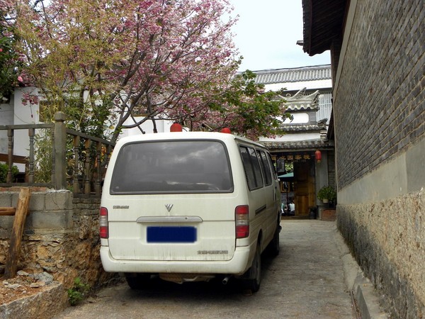 一个80的北京大爷拍的丽江片片，，真是不错！84