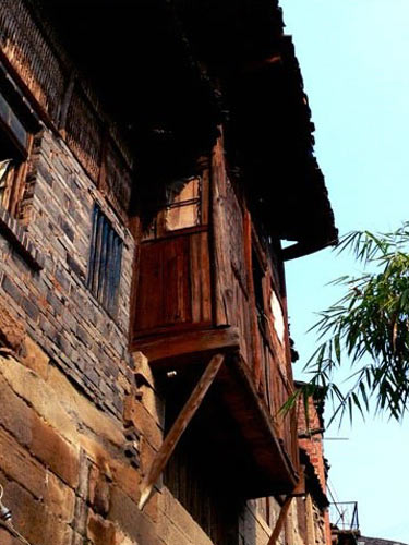 宛若世外桃源——古镇路孔(图)1