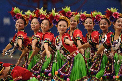 风情万种的酉阳摆手舞(图)1