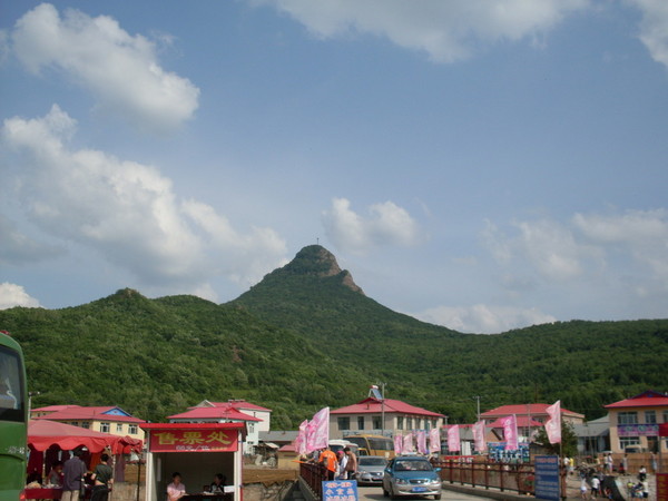 六月登山记之——帽儿山1