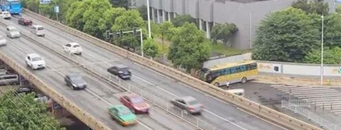 银盆岭大桥封闭施工长沙5条公交线临时调整1
