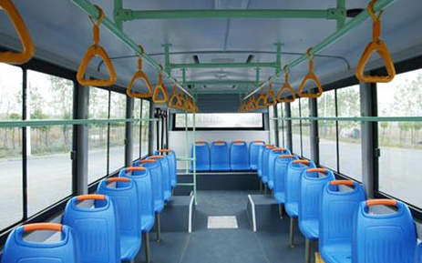 五缘湾道南段施工3条公交线路调整1