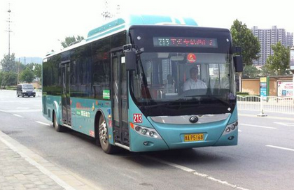 郑州两路公交线路调整1