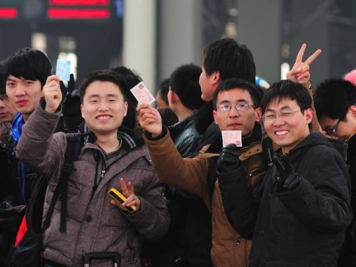 2016年春运增开临客车票今日开售1