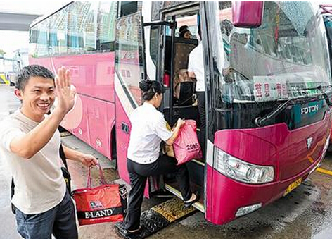 海泊河汽车站开通12条收麦专线