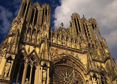 兰斯圣母大教堂、圣雷米修道院和圣安东尼宫