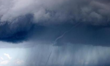 美国现水龙卷奇观1