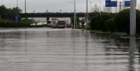 2016年7月21日北京暴雨最新消息1