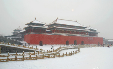 北京迎初雪气温骤降1